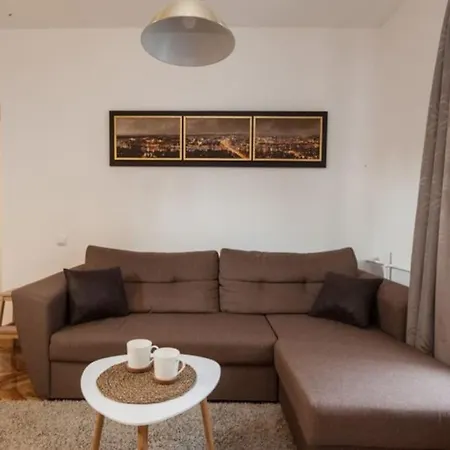 Station 3 Apartment Belgrade